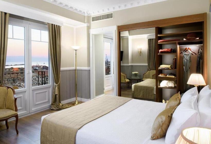 Premium Junior Suite, Mediterranean Palace