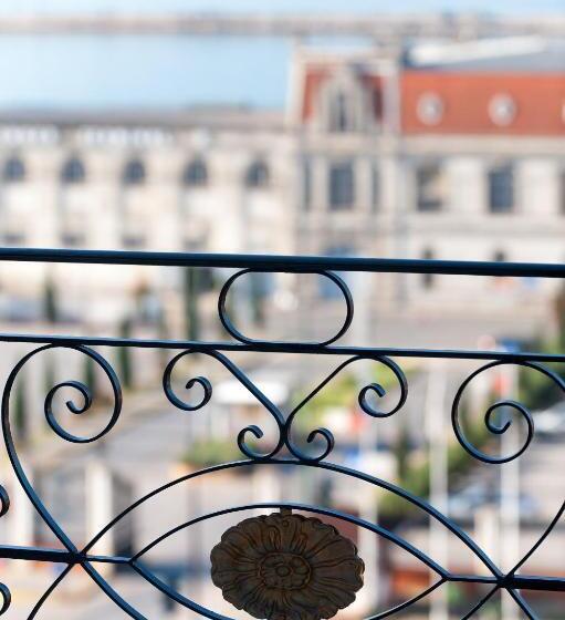 Premiumzimmer mit Meerblick, Mediterranean Palace