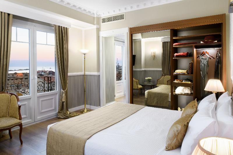 Junior Suite Premium, Mediterranean Palace