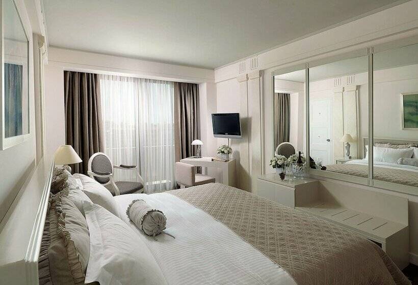 Deluxe Room with Views, Njv Athens Plaza