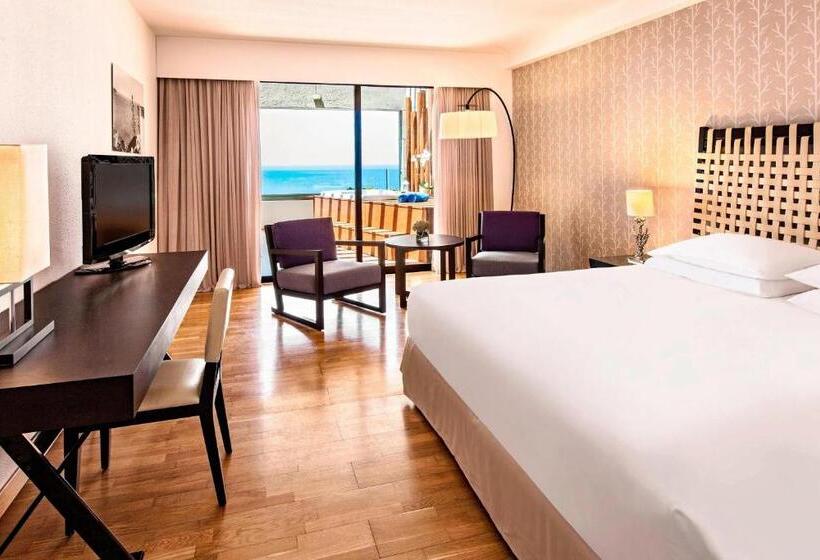 اتاق لوکس با تخت بزرگ, Sheraton Rhodes Resort