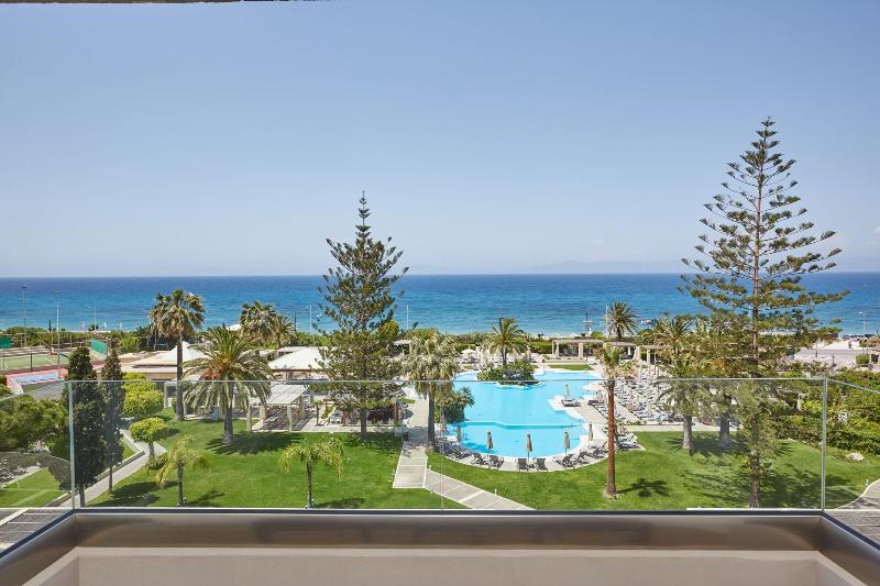 Habitación Premium Vista al Mar., Sheraton Rhodes Resort