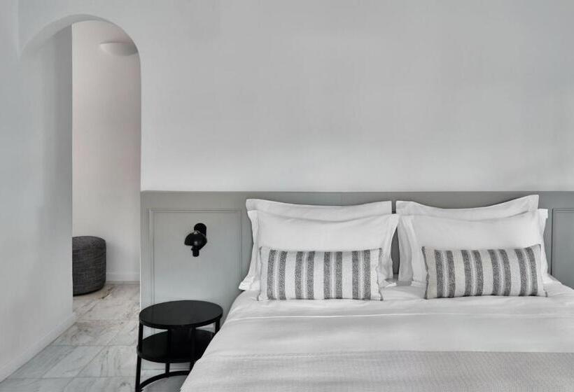 2 Bedroom Suite with Balcony, Vedema, A Luxury Collection Resort, Santorini