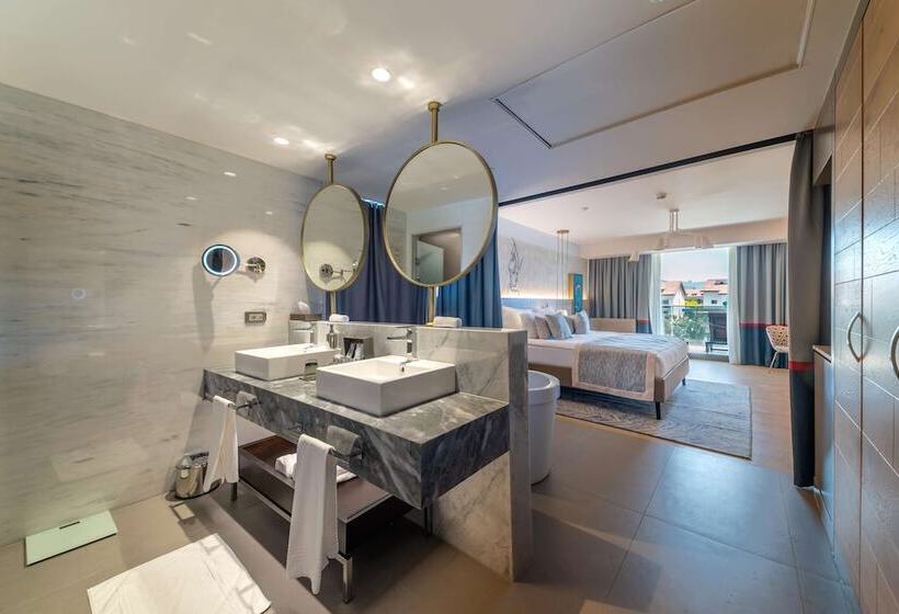 سوییت جونیور, Akra Fethiye The Residence Tui Blue Sensatori - Ultra All Inclusive - Adults Only
