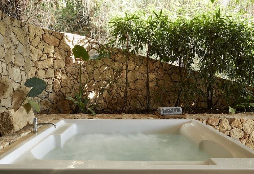 سوییت, F Zeen Kefalonia