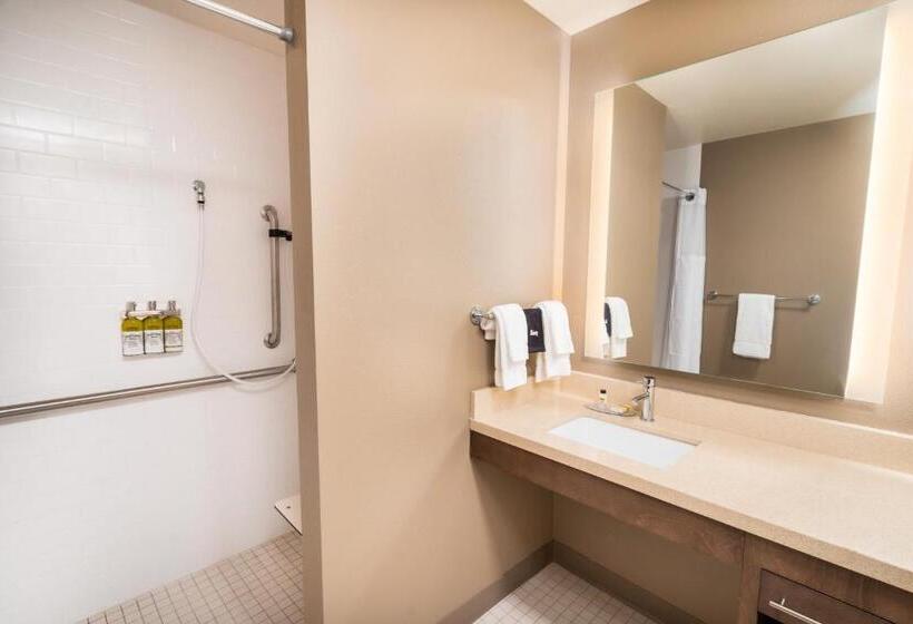 سوئیت برای معلولان, Staybridge Suites Coeur D Alene, An Ihg