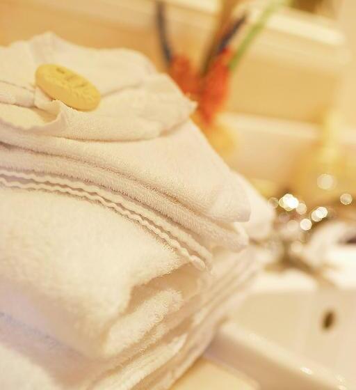 اتاق استاندارد یک نفره, Brandon Hotel Conference & Leisure Centre