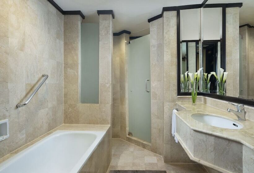 اتاق اجرایی, Ciputra Semarang Managed By Swiss Belhotel International