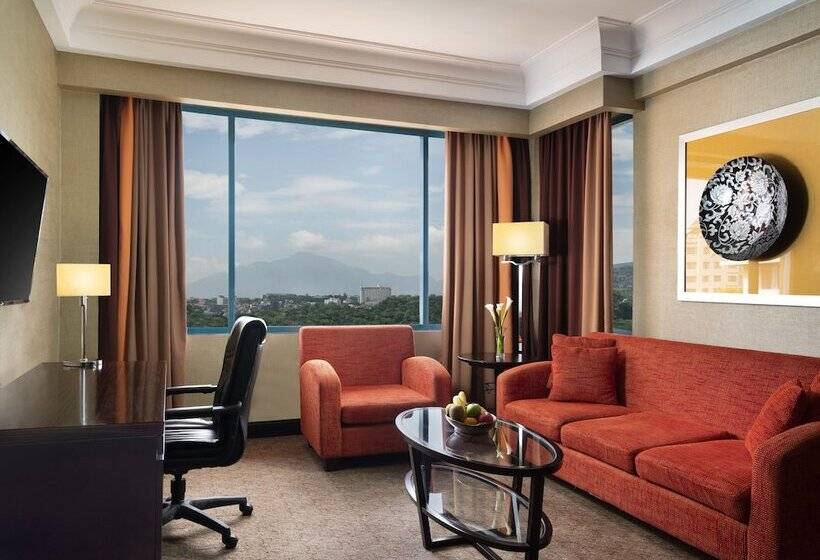 سوییت جونیور, Ciputra Semarang Managed By Swiss Belhotel International