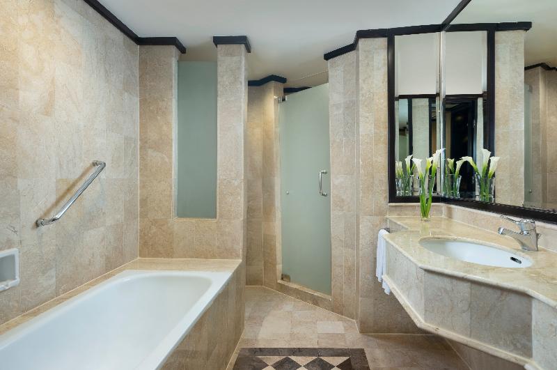 اتاق اجرایی, Ciputra Semarang Managed By Swiss Belhotel International