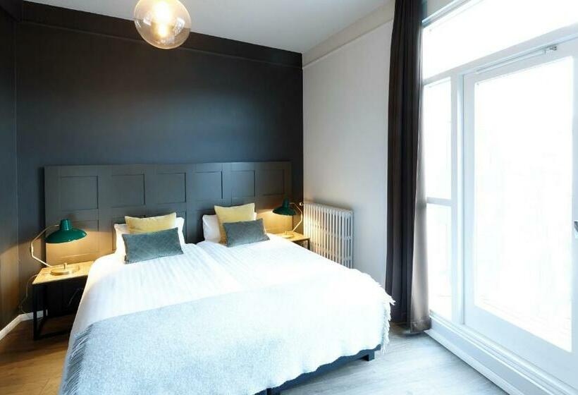 اتاق لوکس, Fosshotel Baron