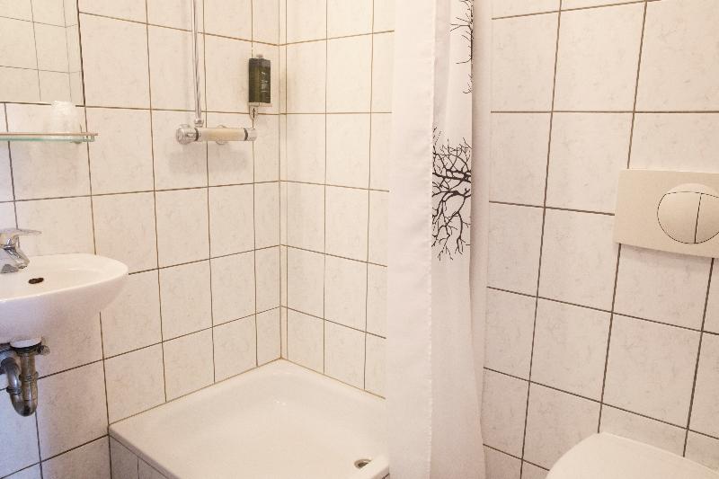 اتاق استاندارد یک نفره, Fosshotel Baron