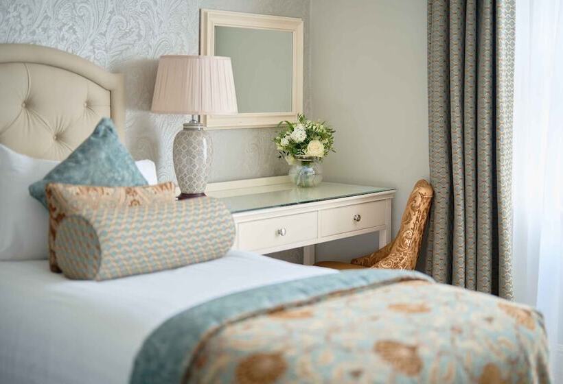 اتاق پریمیوم سه تخته, Imperial Hotel Cork City