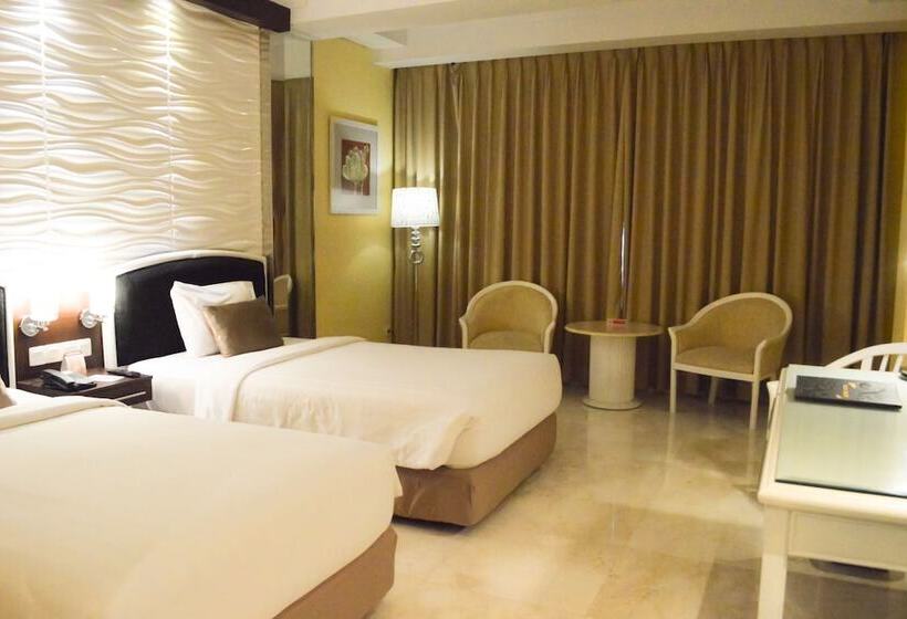 Quarto superior, New Saphir Yogyakarta