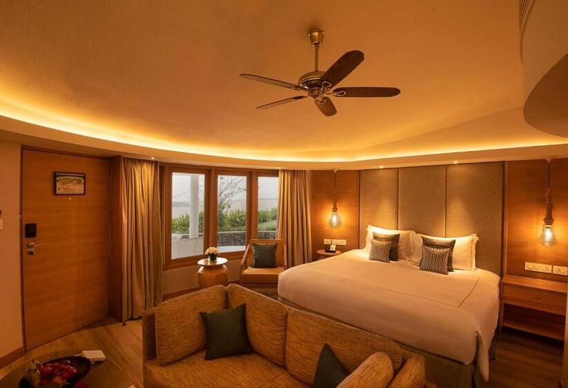 Habitación Premium, Taj Fisherman S Cove Resort & Spa