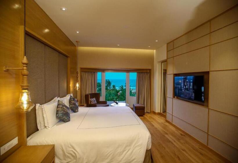 Suite Deluxe Cama King, Taj Fisherman S Cove Resort & Spa