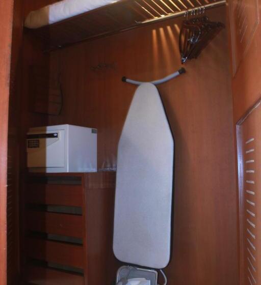 小室, Taj Fisherman’s Cove Resort & Spa, Chennai