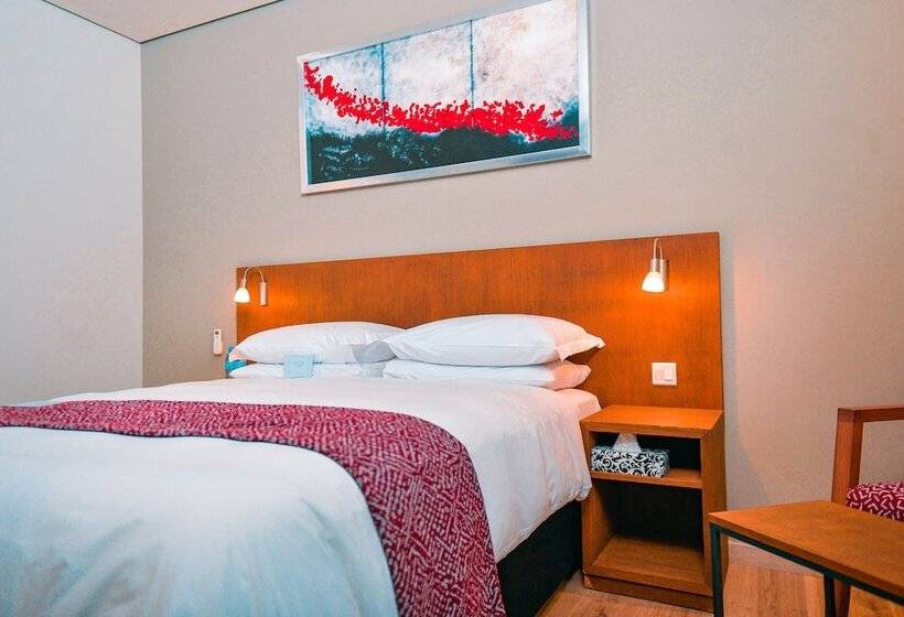 اتاق استاندارد با تخت دوبل, Crowne Plaza   Dar Es Salaam, An Ihg