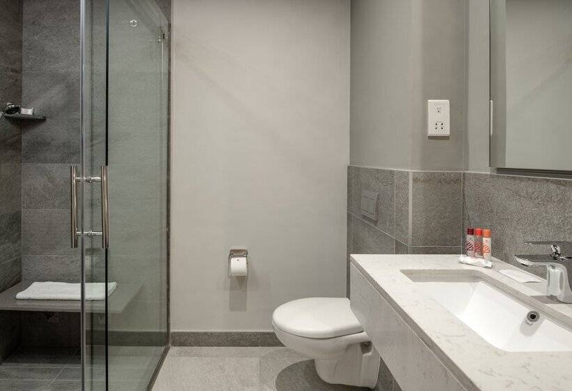 اتاق استاندارد, Crowne Plaza   Dar Es Salaam, An Ihg