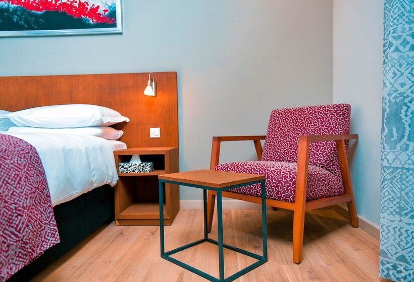 اتاق استاندارد, Crowne Plaza   Dar Es Salaam, An Ihg