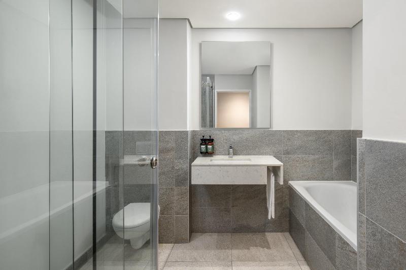 اتاق استاندارد, Crowne Plaza   Dar Es Salaam, An Ihg