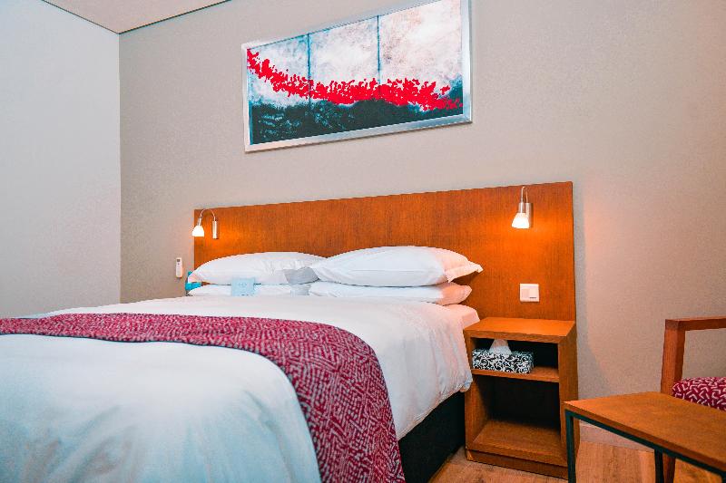 اتاق استاندارد, Crowne Plaza   Dar Es Salaam, An Ihg