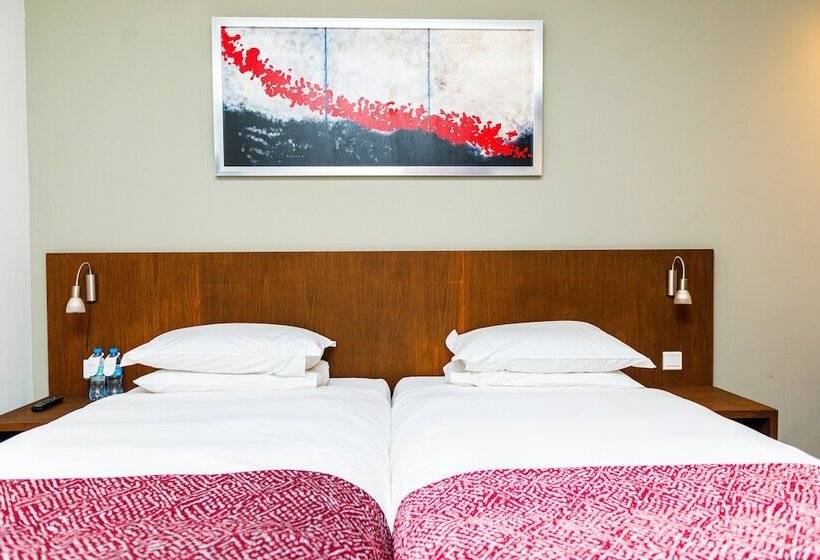 اتاق استاندارد, Crowne Plaza   Dar Es Salaam, An Ihg