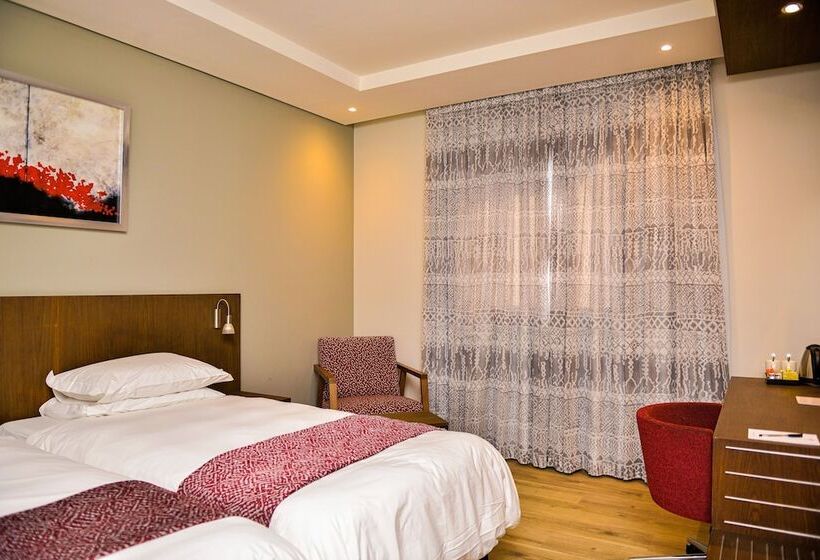 اتاق استاندارد, Crowne Plaza   Dar Es Salaam, An Ihg
