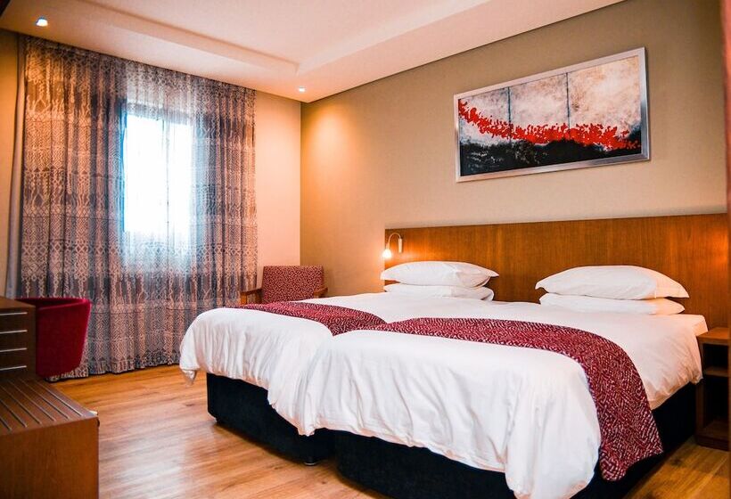 اتاق استاندارد, Crowne Plaza   Dar Es Salaam, An Ihg