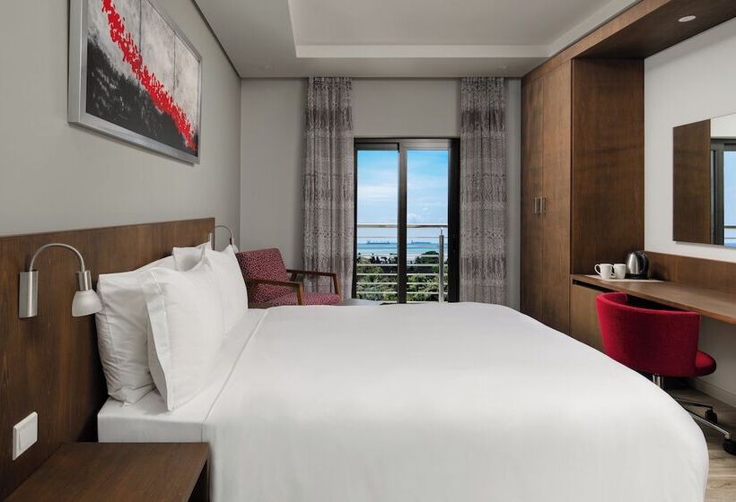 اتاق استاندارد, Crowne Plaza   Dar Es Salaam, An Ihg