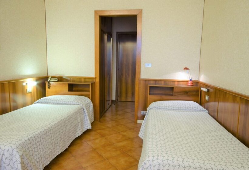 اتاق استاندارد سه نفره, Euromotel Croce Bianca