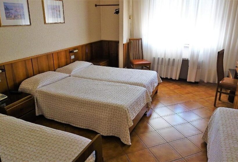 اتاق استاندارد چهار تخته, Euromotel Croce Bianca