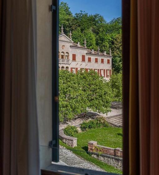 اتاق سوپریور, Albergo Al Sole