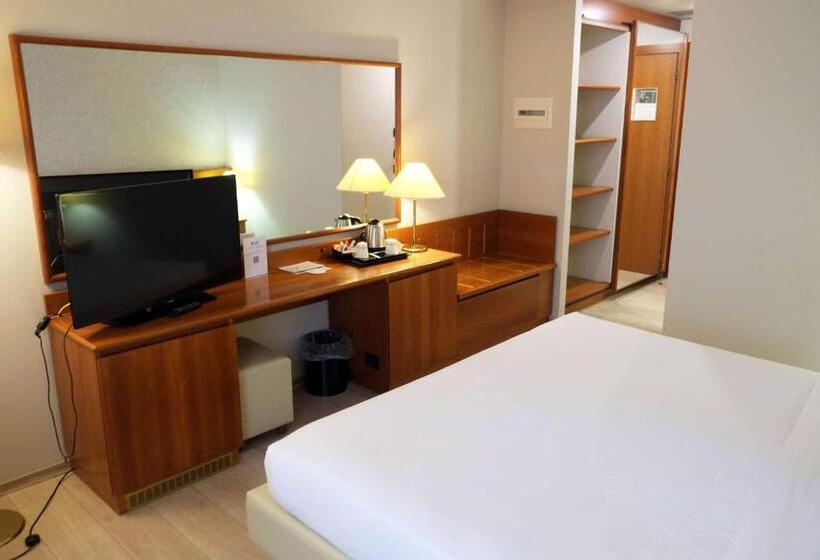 اتاق استاندارد با تخت بزرگ, Best Western Park