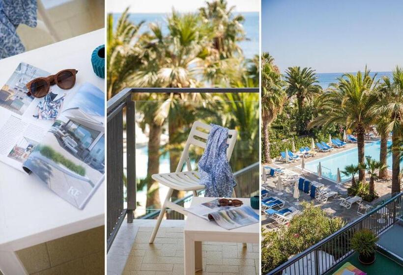 اتاق استاندارد سه تخته با بالکن, Caravelle Thalasso & Wellness