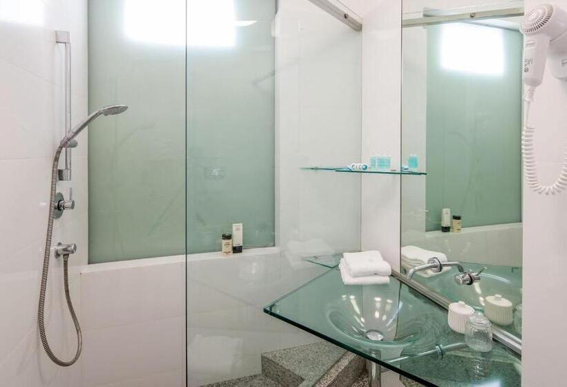 اتاق استاندارد با چشم‌انداز باغ, Caravelle Thalasso & Wellness