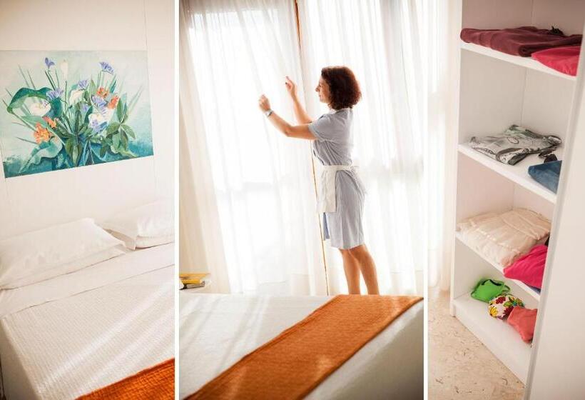 اتاق استاندارد با بالکن, Caravelle Thalasso & Wellness