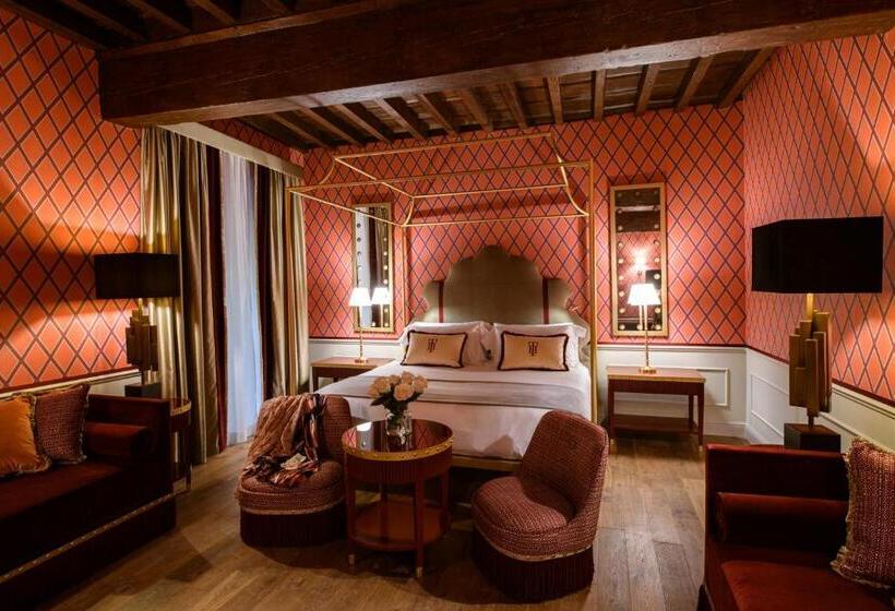 سوییت جونیور, Il Tornabuoni The Unbound Collection By Hyatt