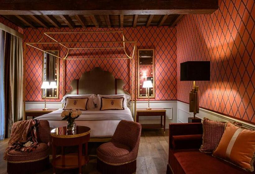 سوئیت جونیور با تخت بزرگ, Il Tornabuoni The Unbound Collection By Hyatt