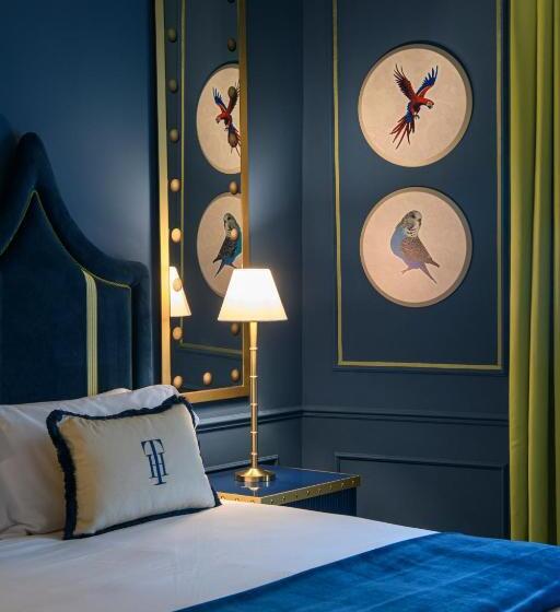 سوئیت جونیور با تخت بزرگ, Il Tornabuoni The Unbound Collection By Hyatt