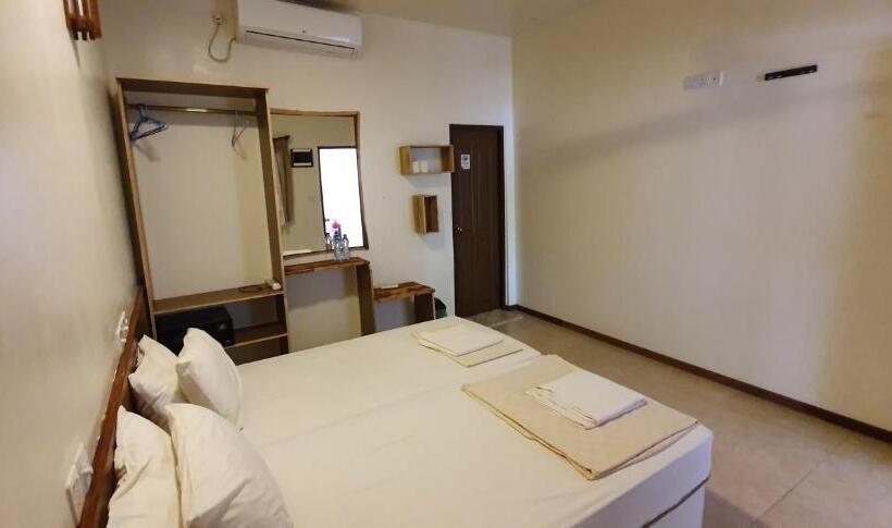 Triple Room Sea View, Surf Deck