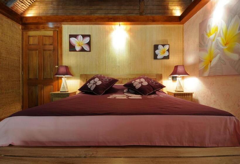 ویلای استاندارد با چشم‌انداز باغ, Green Lodge Moorea