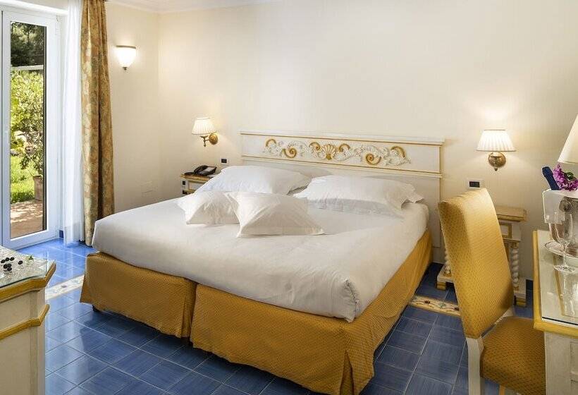 اتاق استاندارد با چشم‌انداز باغ, Excelsior Belvedere Hotel & Spa