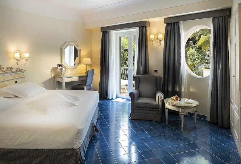 اتاق سوپریور با چشم‌انداز باغ, Excelsior Belvedere Hotel & Spa