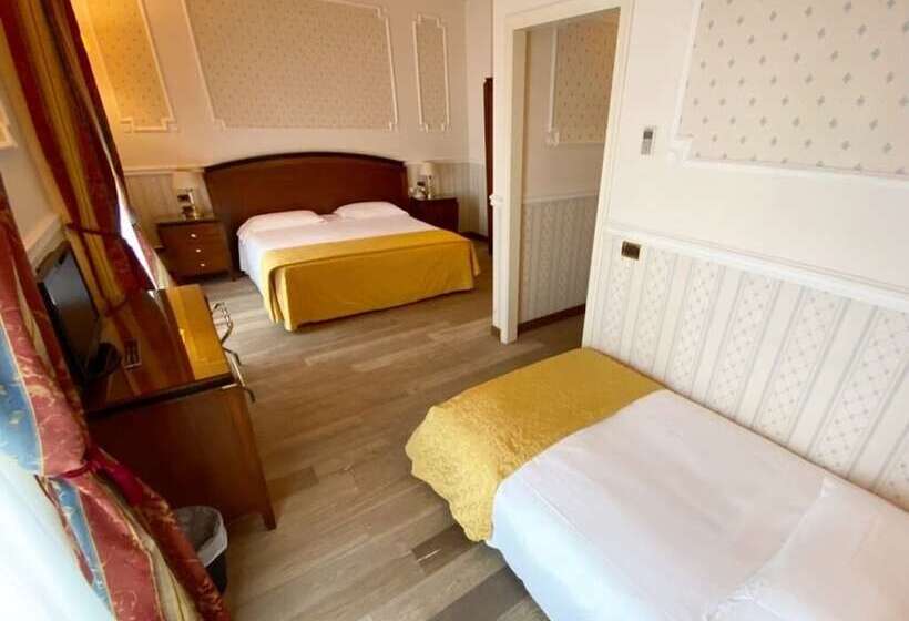 3-Bett-Standardzimmer, Grand Hotel Regina Salsomaggiore