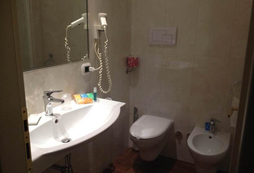 اتاق استاندارد, Grande Albergo Potenza