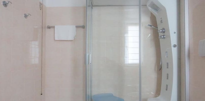 小型套房, Raffaello Hotel & Mooka Restaurant