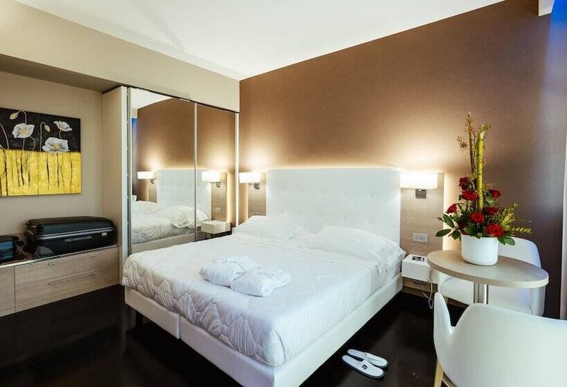 小型套房, Raffaello Hotel & Mooka Restaurant
