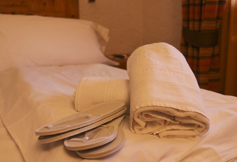 اتاق استاندارد, Style Hotel Grifone