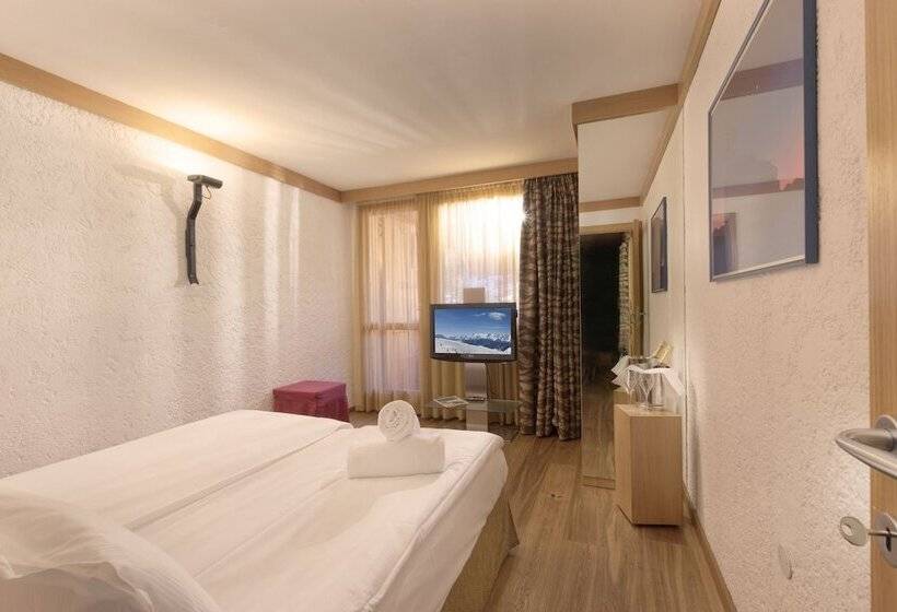 اتاق خانوادگی, Style Hotel Grifone